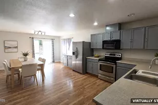 7690 E Key Largo Ct, Reno, NV 89506 - Photo 3