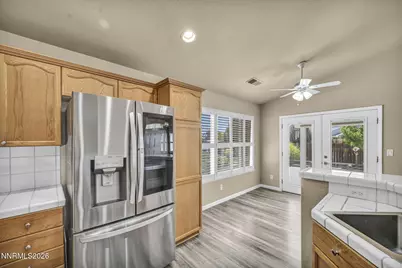 801 Autumn Court, Dayton, NV 89403 - Photo 17