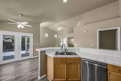 801 Autumn Court, Dayton, NV 89403 - Photo 21