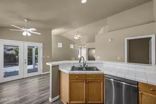 801 Autumn Ct, Dayton, NV 89403 - Photo 21