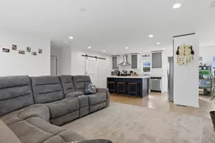 2815 Pueblo St, Silver Springs, NV 89429 - Photo 5
