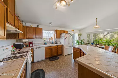 1347 Whooping Crane Drive, Sparks, NV 89441 - Photo 15
