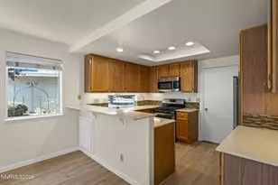 7591 Whimbleton Wy, Reno, NV 89511 - Photo 9