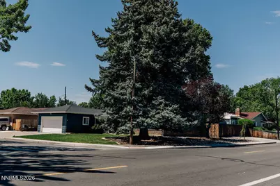 2395 Lexington Way, Sparks, NV 89431 - Photo 7