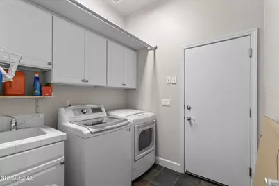 6170 Axis Drive, Sparks, NV 89436 - Photo 31