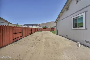 18277 Dustin Ct, Reno, NV 89508 - Photo 15