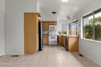 1101 Alta Vista Drive, Sparks, NV 89434 - Photo 15