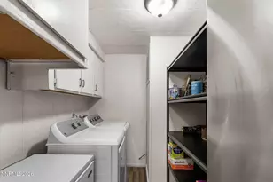 4950 Pueblo Dr, Stagecoach, NV 89429 - Photo 23