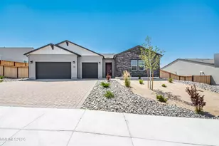 460 Hutchinson Dr, Sparks, NV 89441 - Photo 23