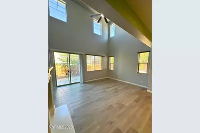 7255 Fox Wood Lane, Sparks, NV 89436 - Photo 5