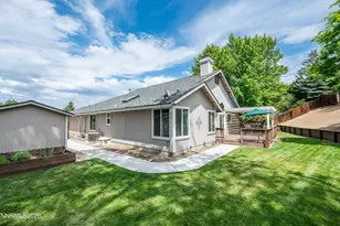 4319 Titan Ct, Sparks, NV 89436 - Photo 21