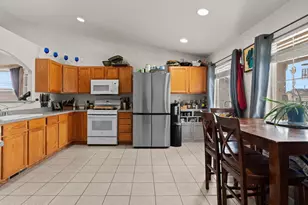 1738 Art Ct, Fernley, NV 89408 - Photo 5