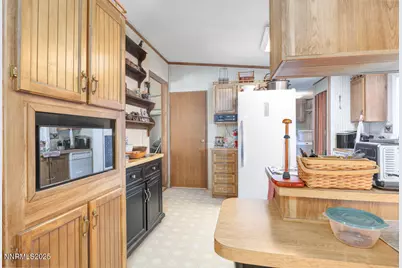 1095 W 7th Street, Silver Springs, NV 89429 - Photo 5