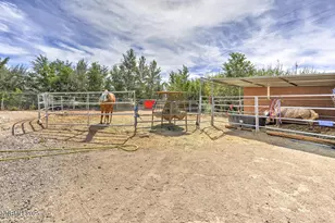 1095 W 7th St, Silver Springs, NV 89429 - Photo 25