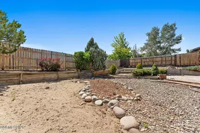 8570 Corrigan Way, Reno, NV 89506 - Photo 37