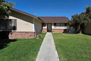 140 Aurora St, Hawthorne, NV 89415 - Photo 3