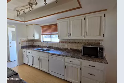 140 Aurora Street, Hawthorne, NV 89415 - Photo 13