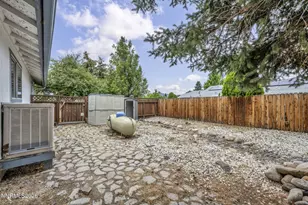17575 Parrot Dr, Reno, NV 89508 - Photo 31