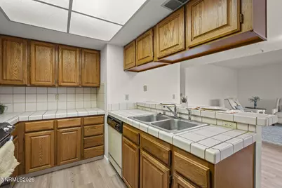 3095 Lakeside Drive #213, Reno, NV 89509 - Photo 9