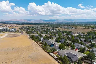 3947 Regal Dr, Reno, NV 89503 - Photo 73