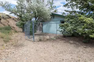 2000 Fish Springs Rd, Gardnerville, NV 89410 - Photo 41
