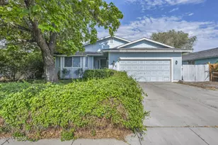 652 Silver Lace Blvd, Fernley, NV 89408 - Photo 1