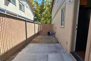 1317 Powell Ln, Reno, NV 89502 - Photo 11