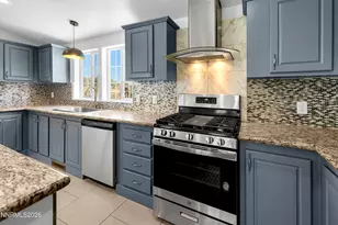 592 Morgan Cir, Sun Valley, NV 89433 - Photo 17