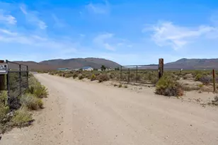 5200 Range Land Rd, Reno, NV 89510 - Photo 9