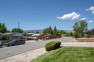 17235 Waxwing St, Reno, NV 89508 - Photo 7