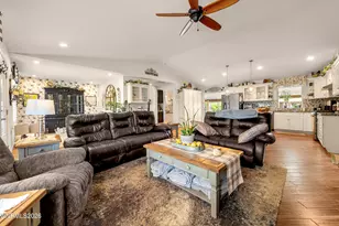 6446 David James Blvd, Sparks, NV 89436 - Photo 5