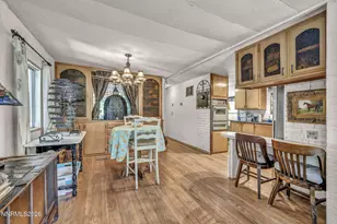 360 E Gepford Pkwy, Sun Valley, NV 89433 - Photo 7