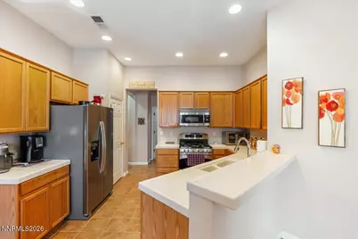 1445 Gold Cliff Court, Reno, NV 89521 - Photo 7
