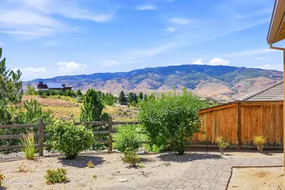 2360 Maple Leaf Trail, Reno, NV 89523 - Photo 41