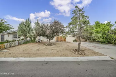 13540 Mount Shasta Street, Reno, NV 89506 - Photo 9