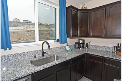 3006 Sterling Ridge Circle, Sparks, NV 89431 - Photo 5