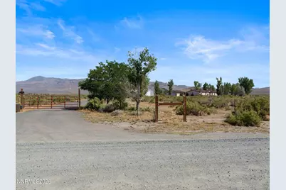 4900 Range Land Road, Reno, NV 89510 - Photo 43
