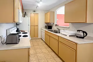 6850 Sharlands Ave, Reno, NV 89523 - Photo 7