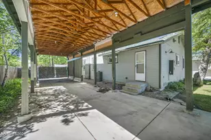 614 W 3rd St, Carson City, NV 89703 - Photo 57