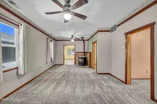614 W 3rd St, Carson City, NV 89703 - Photo 5
