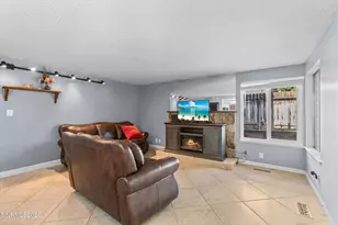 6607 Enchanted Valley Dr, Reno, NV 89523 - Photo 17