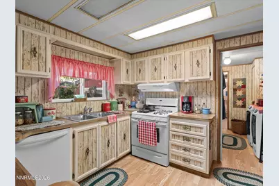 4692 W Leonesio Drive, Sun Valley, NV 89433 - Photo 19