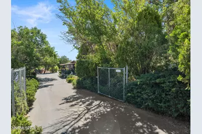 4692 W Leonesio Drive, Sun Valley, NV 89433 - Photo 57