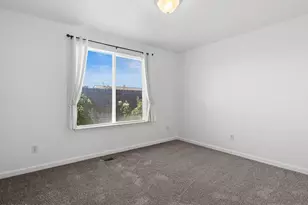 1643 Meadows Ave, Fernley, NV 89408 - Photo 33
