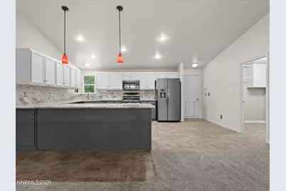 1643 Meadows Avenue, Fernley, NV 89408 - Photo 11