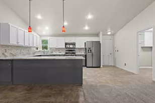 1643 Meadows Ave, Fernley, NV 89408 - Photo 11