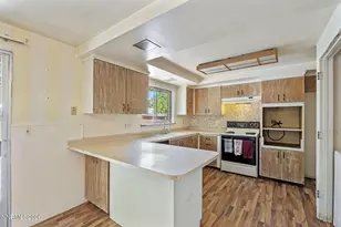 2035 Carlin St, Reno, NV 89503 - Photo 9