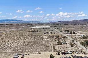 4210 Deodar St, Silver Springs, NV 89429 - Photo 11