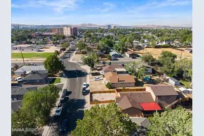 1330 Kirman Avenue, Reno, NV 89502 - Photo 65