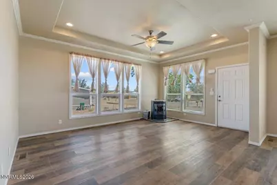 3913 Amber Street, Silver Springs, NV 89429 - Photo 11